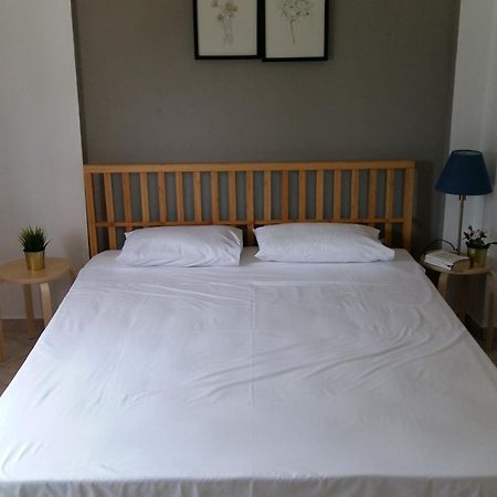 Simplicity At Iris Accommodation Psakoudia Buitenkant foto